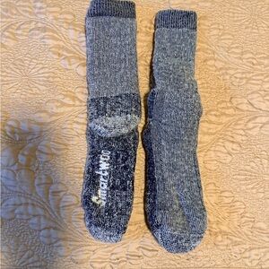 Smartwool Men's Large Gray Socks